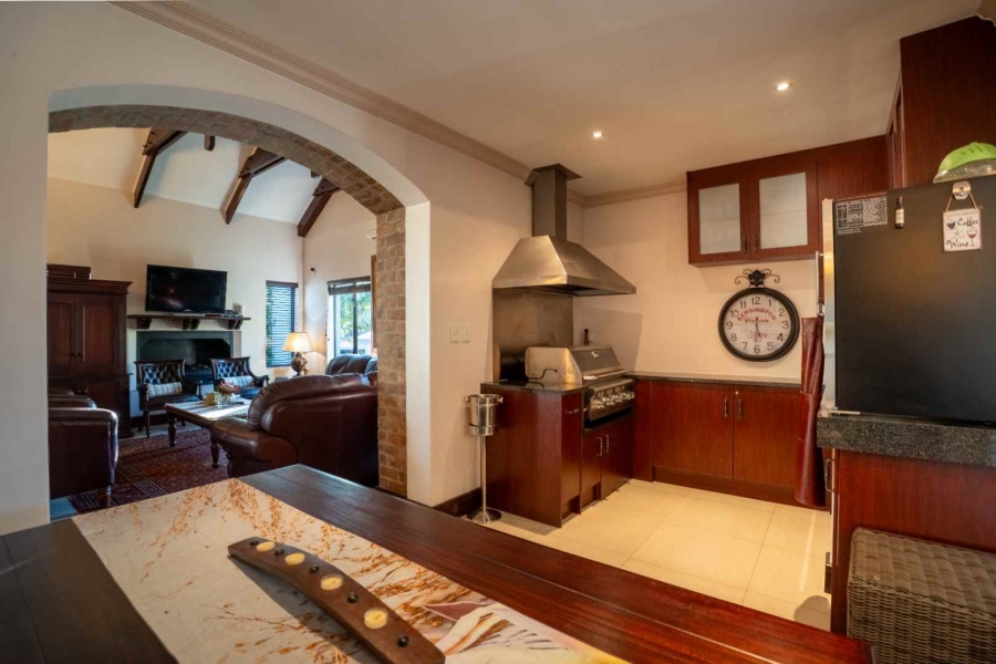 4 Bedroom Property for Sale in Croydon Western Cape
